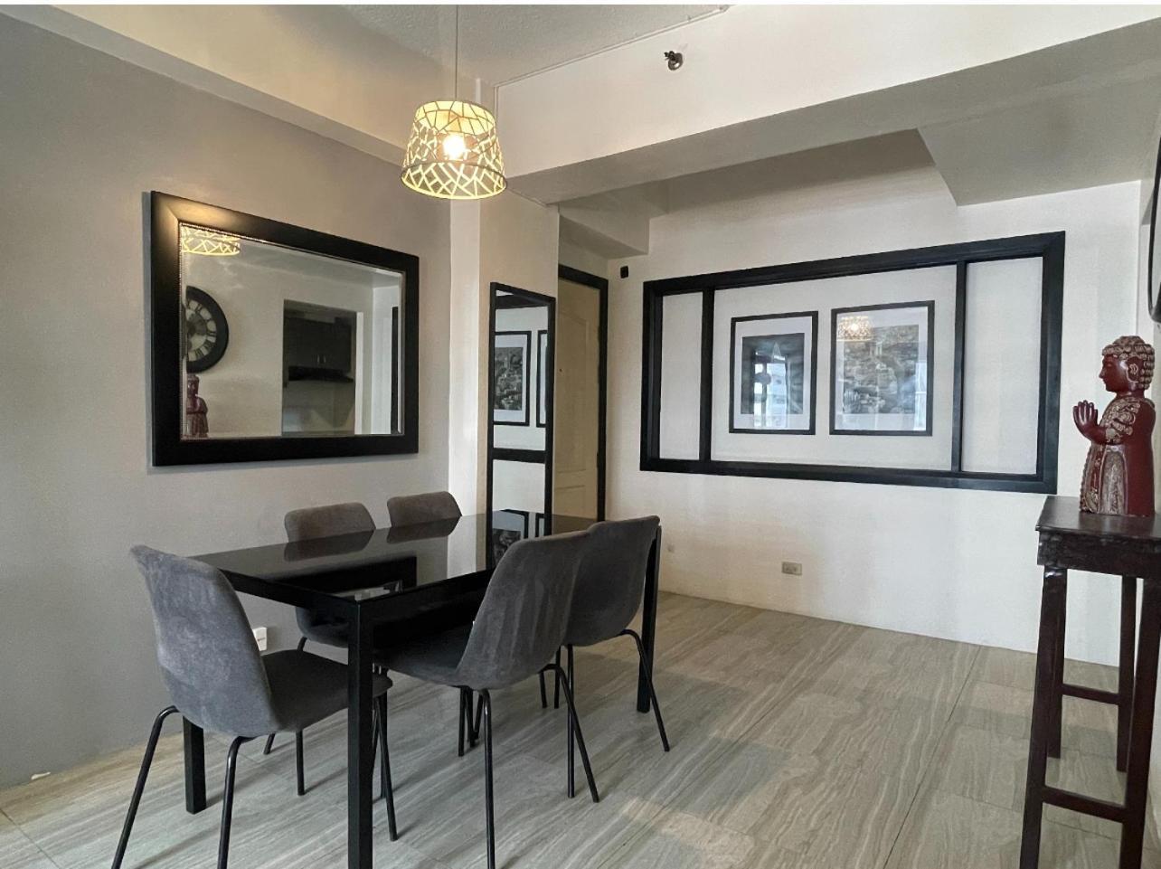 Spacious 1 Bedroom Unit Forbeswood Heights タギッグ エクステリア 写真